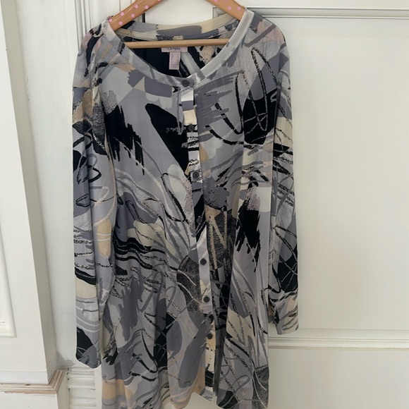 Women’s Loco layers sheer top - Picture 1 of 4